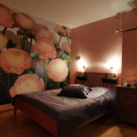 Apartment Amazing In Heart Of Old Town Tallinn